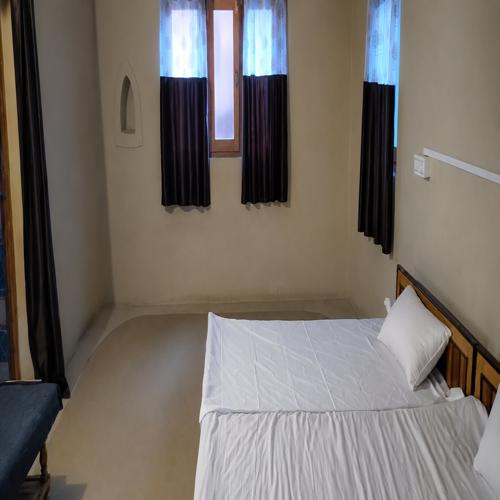 Sagon Homestay, Mada